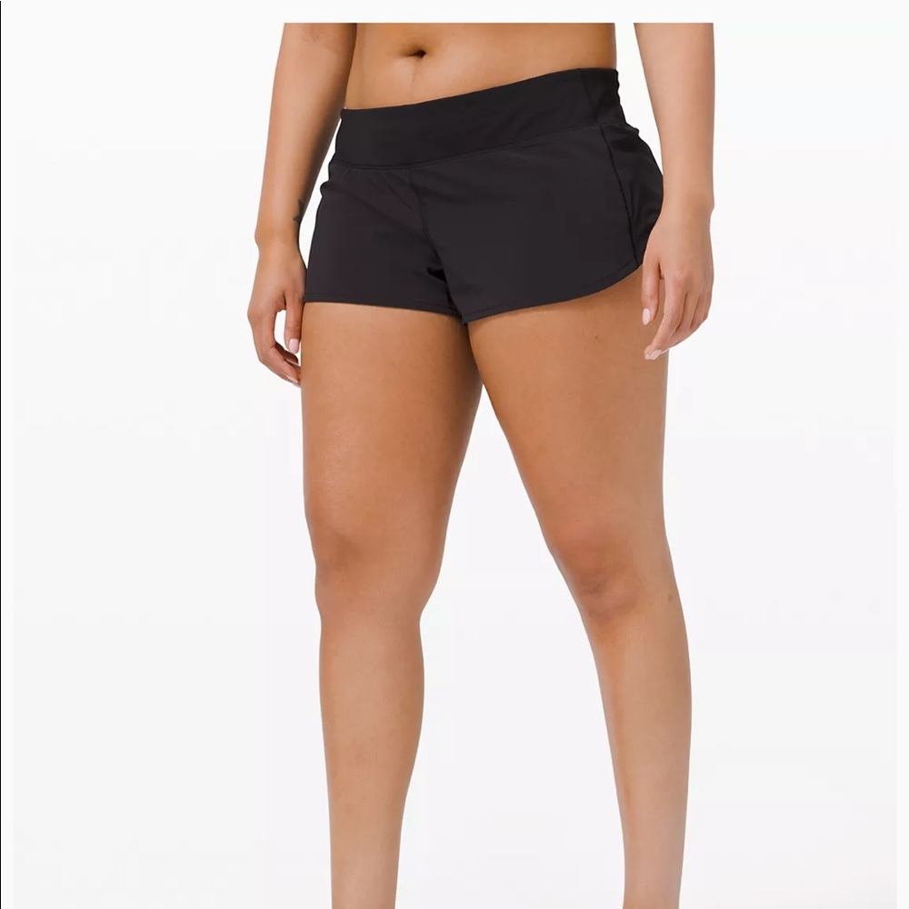 LULU LEMON SPEED UP SHORT 2.5’’